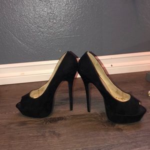 Black heels